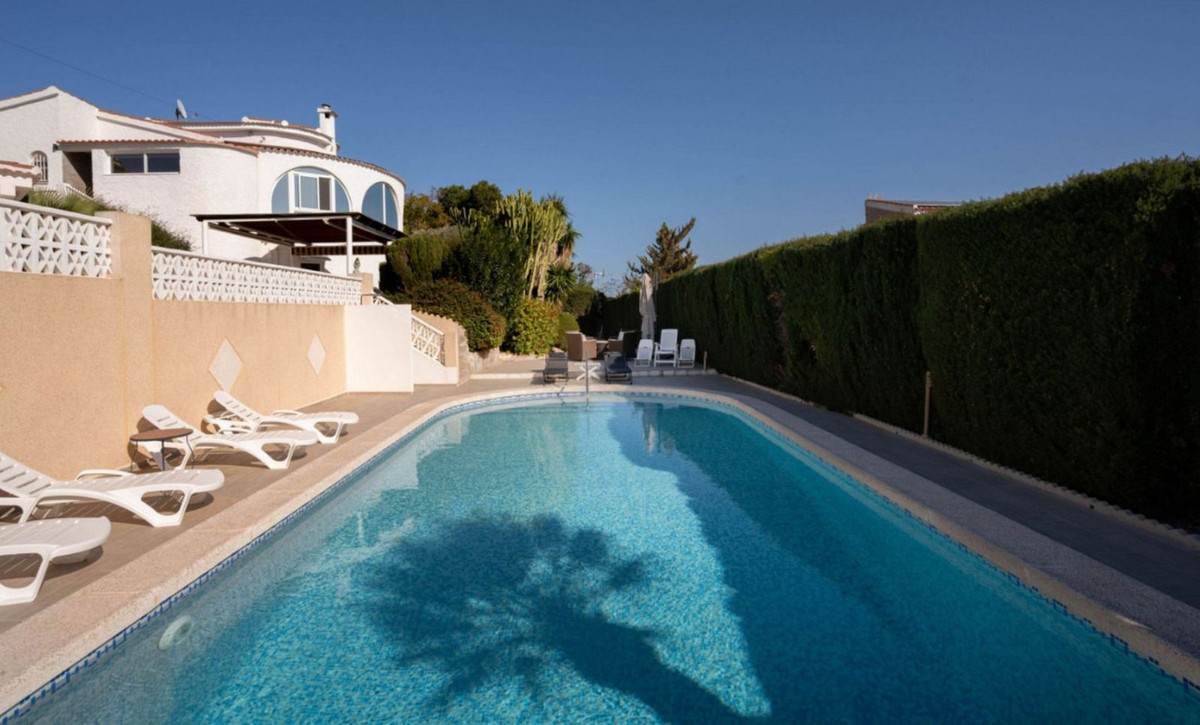 Se vende Villa - Chalet de 5 dormitorios en Costa Blanca, Alicante, España