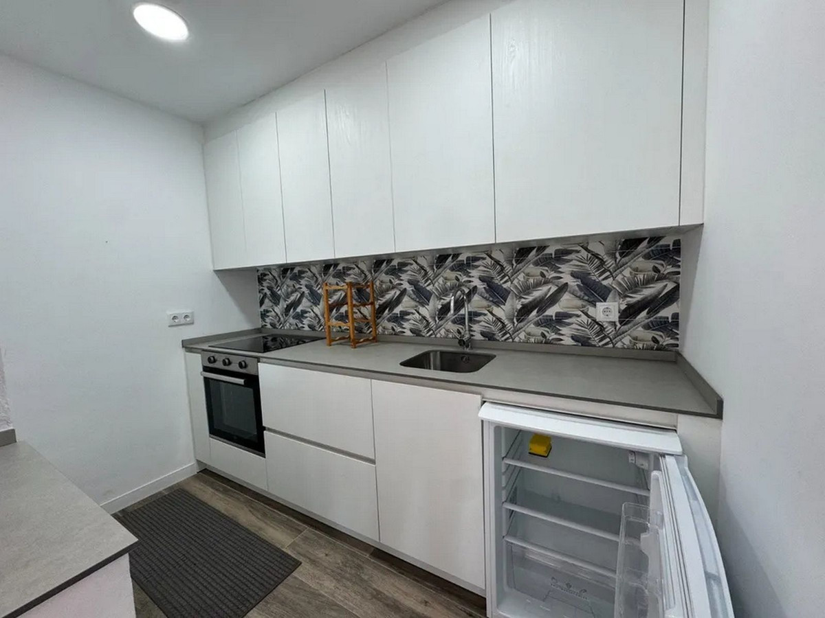 Se vende Villa - Chalet de 5 dormitorios en Costa Blanca, Alicante, España