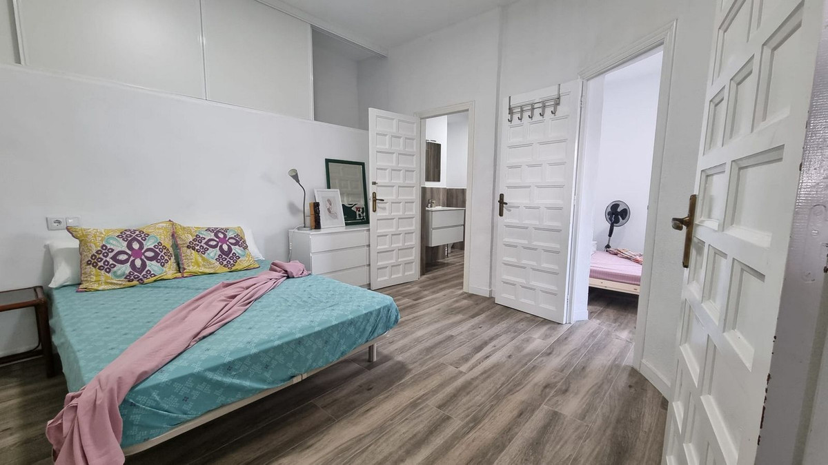 Se vende Villa - Chalet de 5 dormitorios en Costa Blanca, Alicante, España