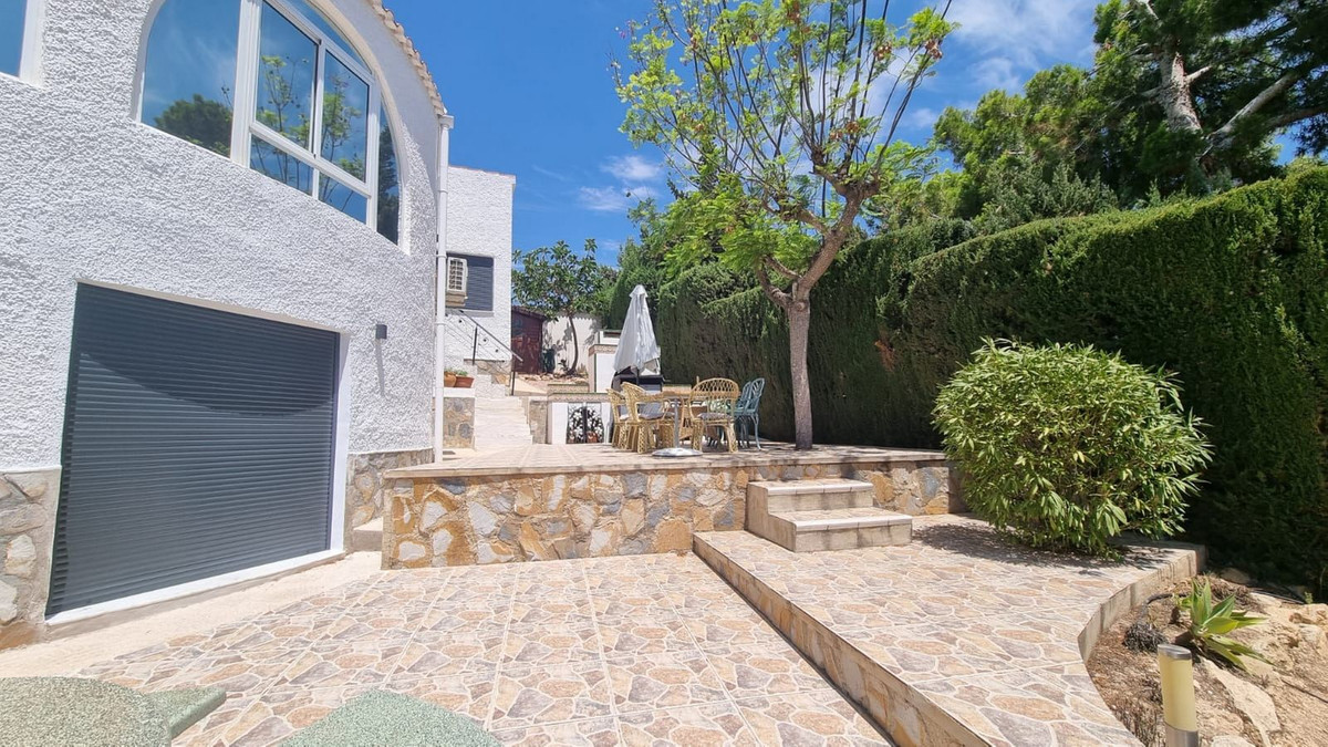 Se vende Villa - Chalet de 5 dormitorios en Costa Blanca, Alicante, España