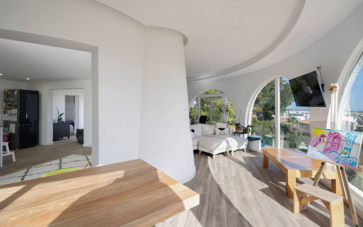 Se vende Villa - Chalet de 5 dormitorios en Costa Blanca, Alicante, España