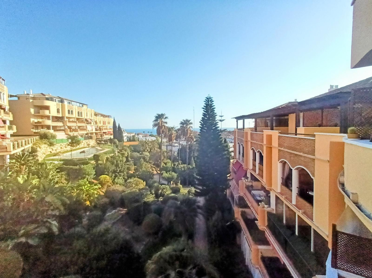 2 Bed Apartment for sale in Riviera Del Sol Costa Del Sol, Málaga, Spain