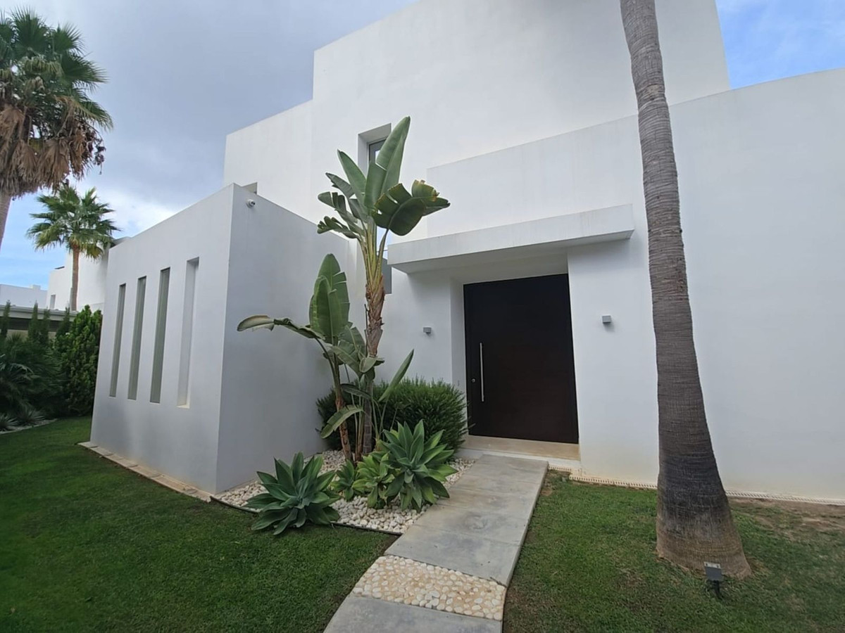 3 Bed Townhouse for sale in Río Real Costa Del Sol, Málaga, Spain