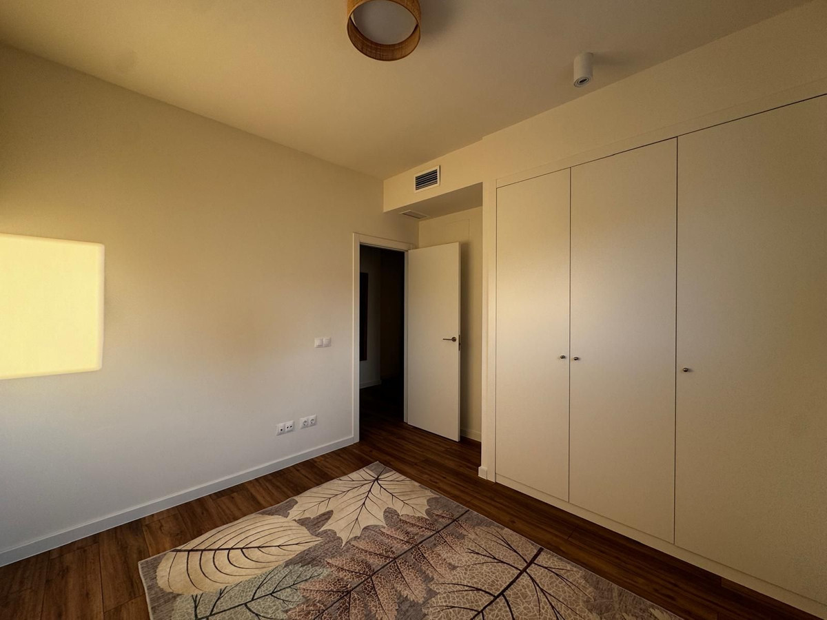 2 Bed Apartment for sale in Estepona Costa Del Sol, Málaga, Spain