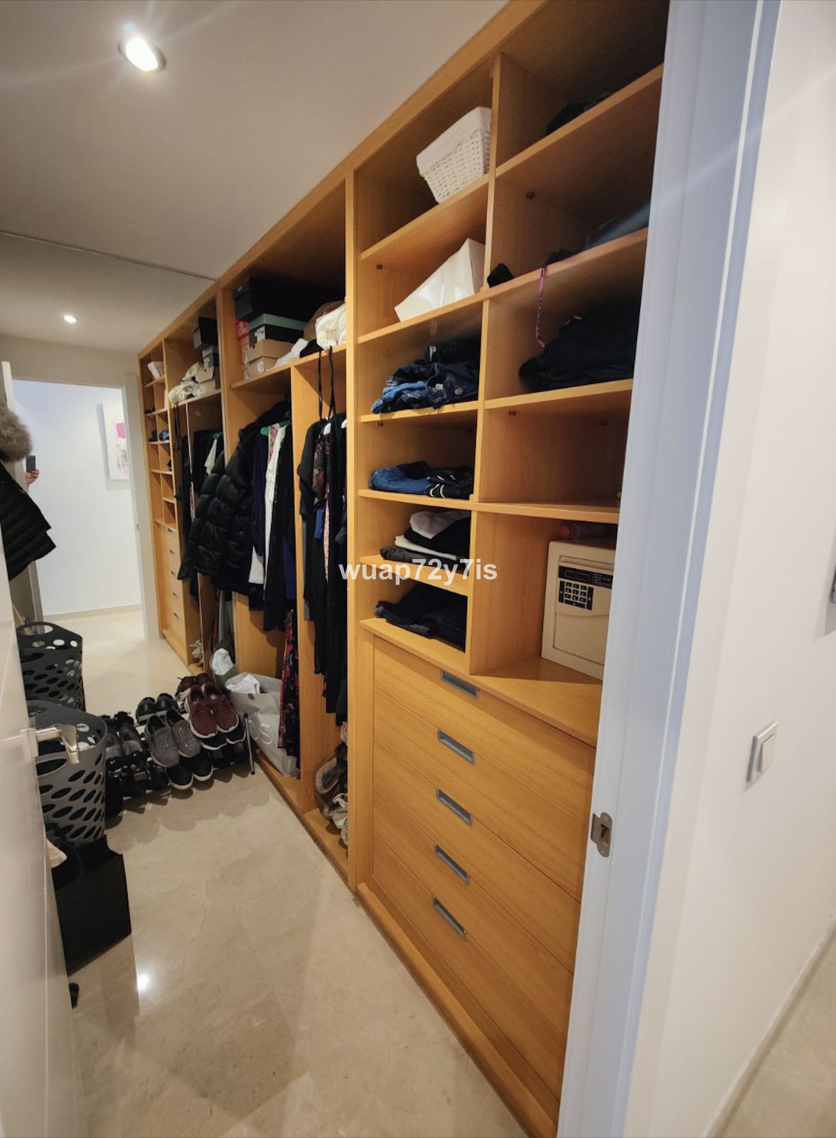 2 Bed Apartment for sale in Puerto Banús Costa Del Sol, Málaga, Spain