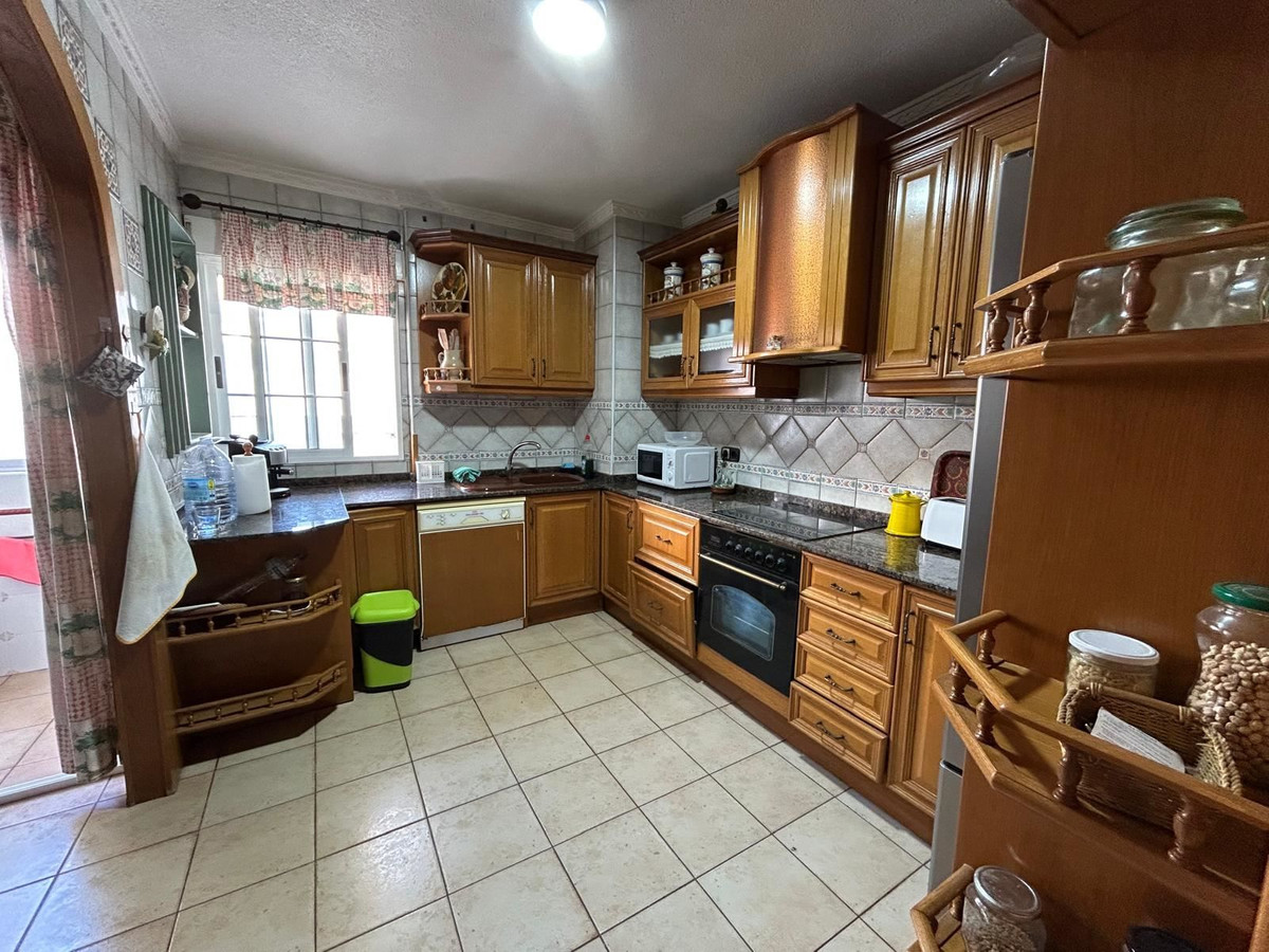 Se vende Apartamento Planta Media de 4 dormitorios en Costa Blanca, Alicante, España