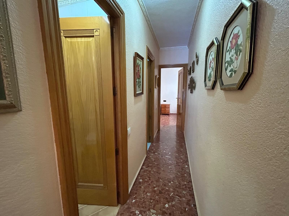 Se vende Apartamento Planta Media de 4 dormitorios en Costa Blanca, Alicante, España