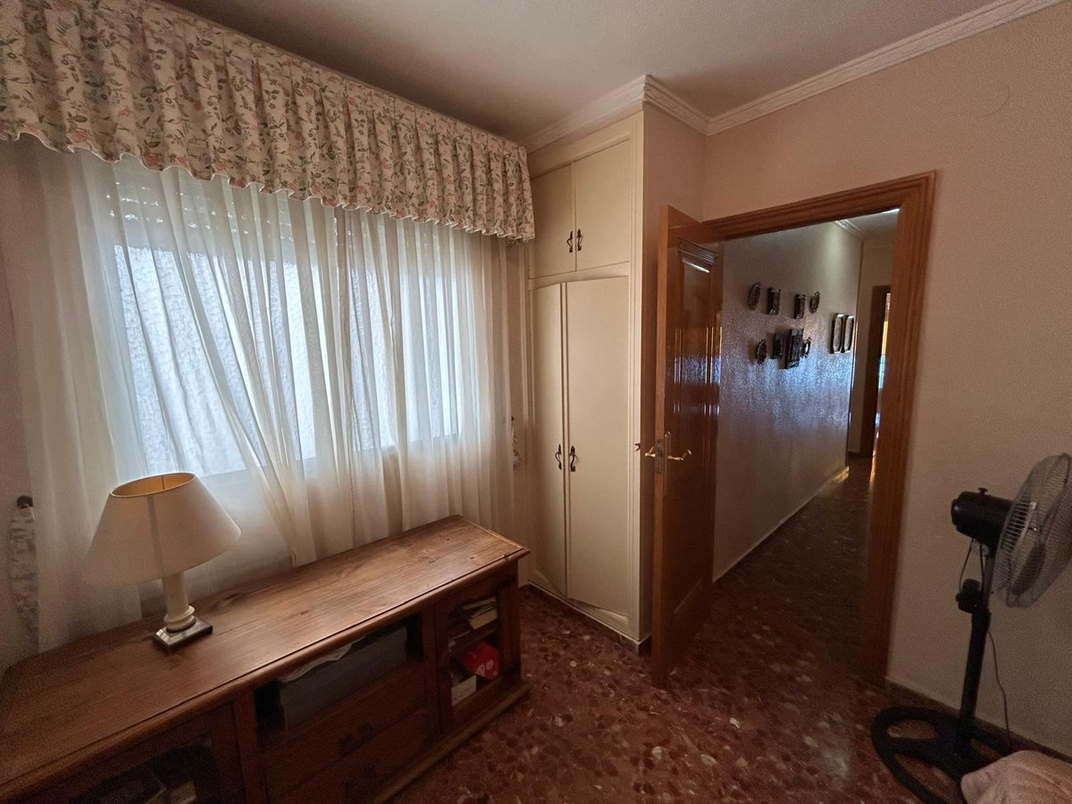 Se vende Apartamento Planta Media de 4 dormitorios en Costa Blanca, Alicante, España