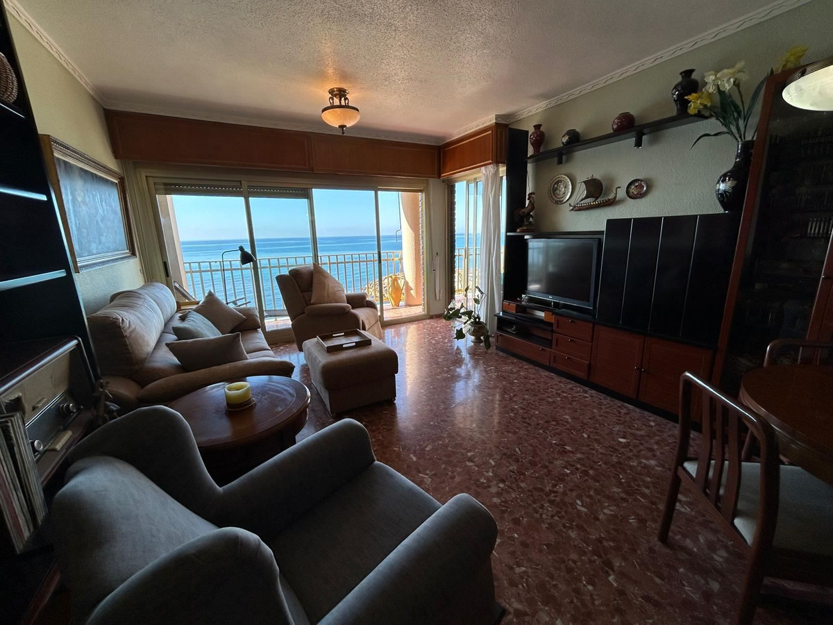 Se vende Apartamento Planta Media de 4 dormitorios en Costa Blanca, Alicante, España