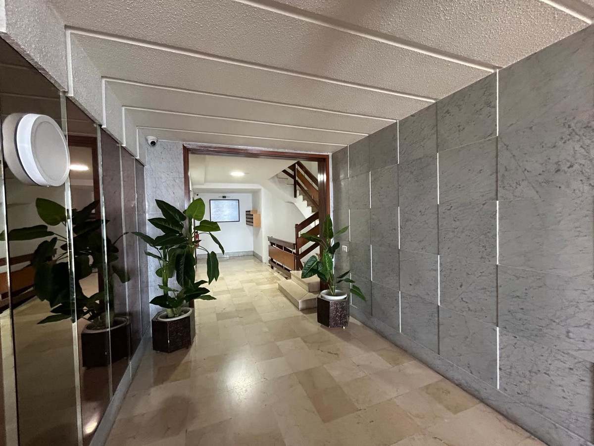 Se vende Apartamento Planta Media de 4 dormitorios en Costa Blanca, Alicante, España