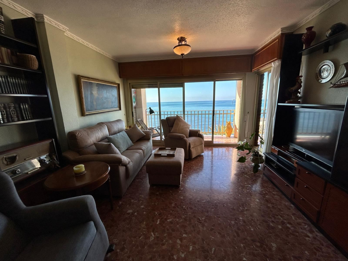 Se vende Apartamento Planta Media de 4 dormitorios en Costa Blanca, Alicante, España