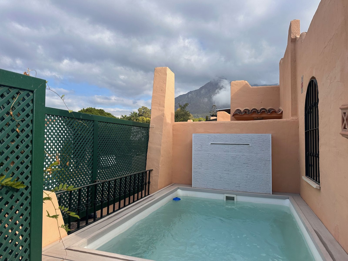 Se vende Pareada de 3 dormitorios en Costa Del Sol, Málaga, España