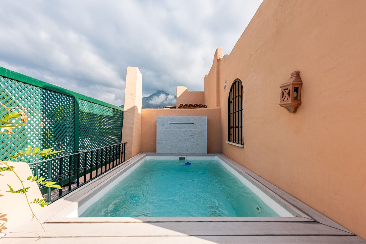 Se vende Pareada de 3 dormitorios en Costa Del Sol, Málaga, España