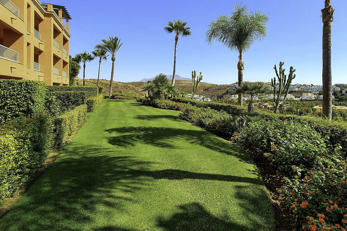 Se vende Apartamento Planta Media de 3 dormitorios en Costa Del Sol, Málaga, España