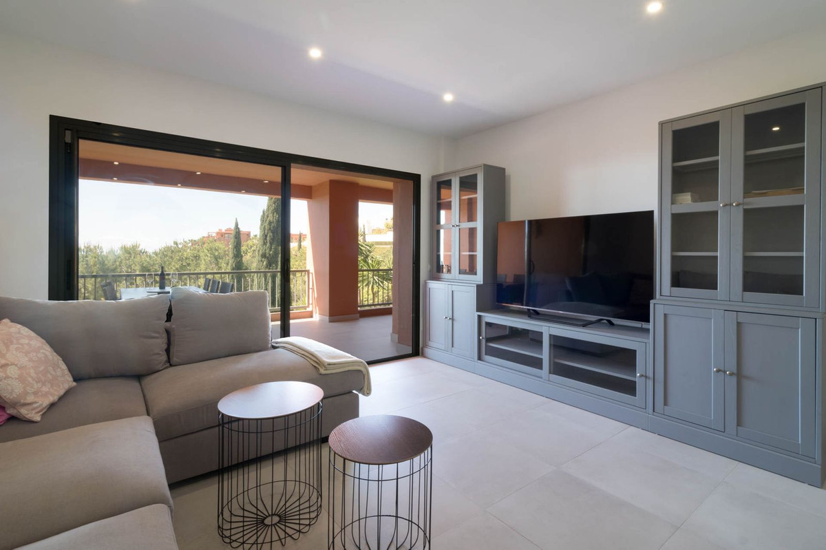 Se vende Apartamento Planta Media de 3 dormitorios en Costa Del Sol, Málaga, España