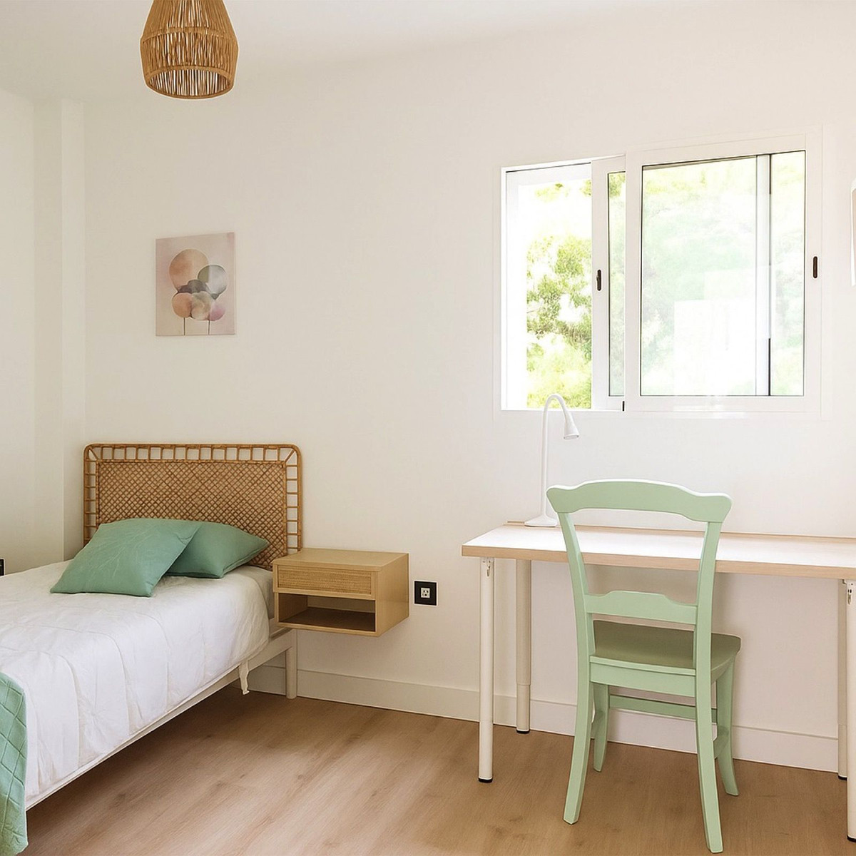 3 Bed Apartment for sale in Selwo Costa Del Sol, Málaga, Spain