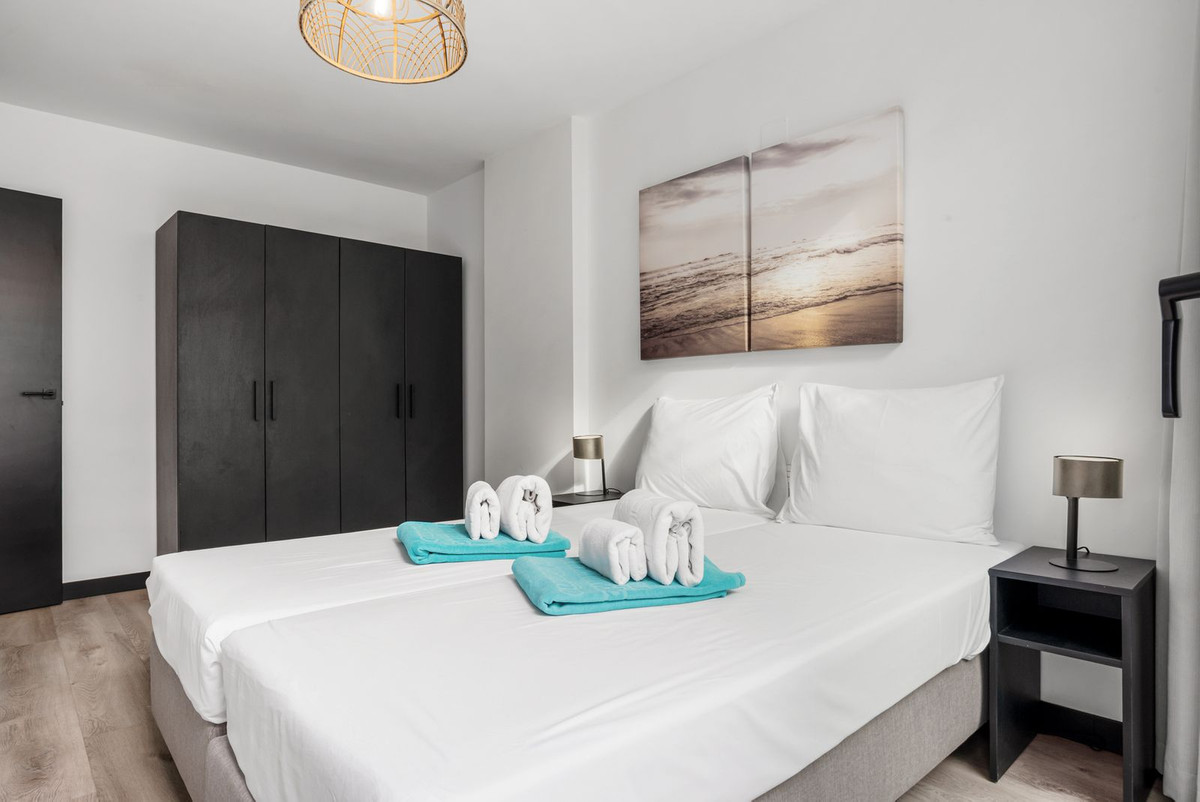 Se vende Apartamento Planta Baja de 2 dormitorios en Costa Del Sol, Málaga, España