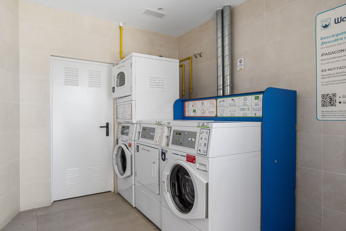 Se vende Apartamento Planta Baja de 2 dormitorios en Costa Del Sol, Málaga, España
