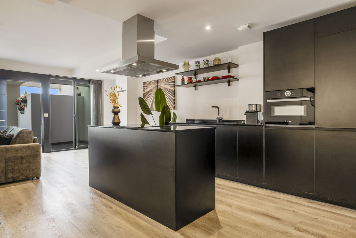 Se vende Apartamento Planta Baja de 2 dormitorios en Costa Del Sol, Málaga, España