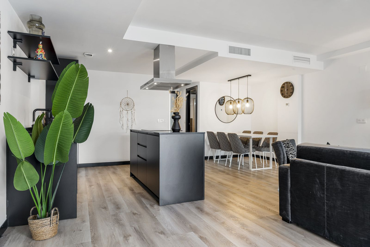 Se vende Apartamento Planta Baja de 2 dormitorios en Costa Del Sol, Málaga, España