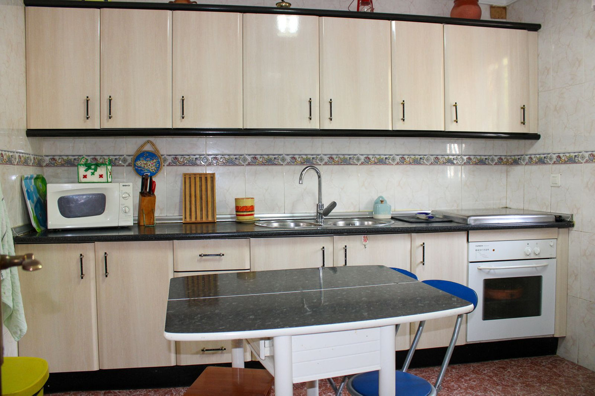 4 Bed Townhouse for sale in Nerja Costa Del Sol East, Málaga, Spain