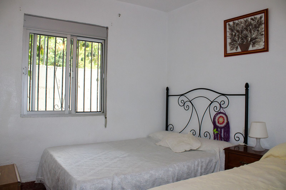 4 Bed Townhouse for sale in Nerja Costa Del Sol East, Málaga, Spain