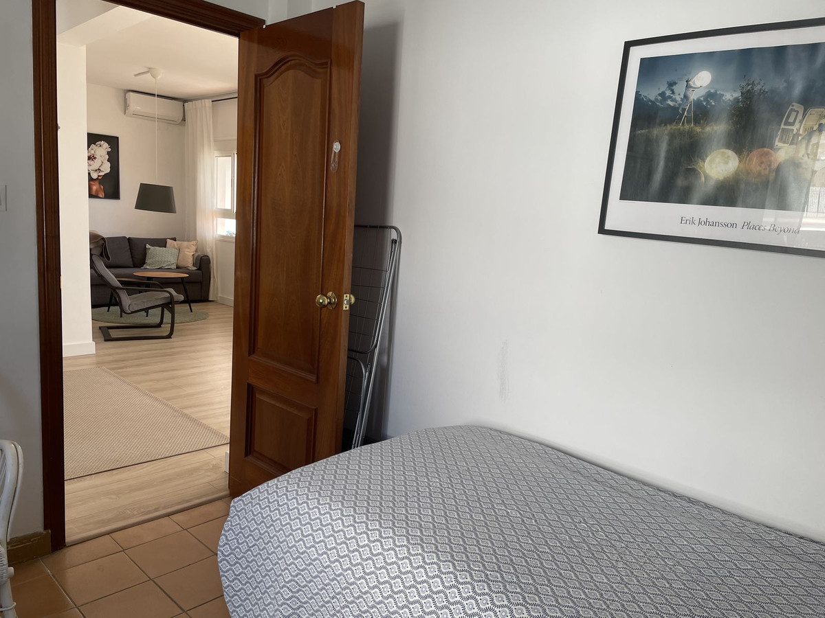 Se vende Apartamento Planta Media de 2 dormitorios en Costa Del Sol, Málaga, España