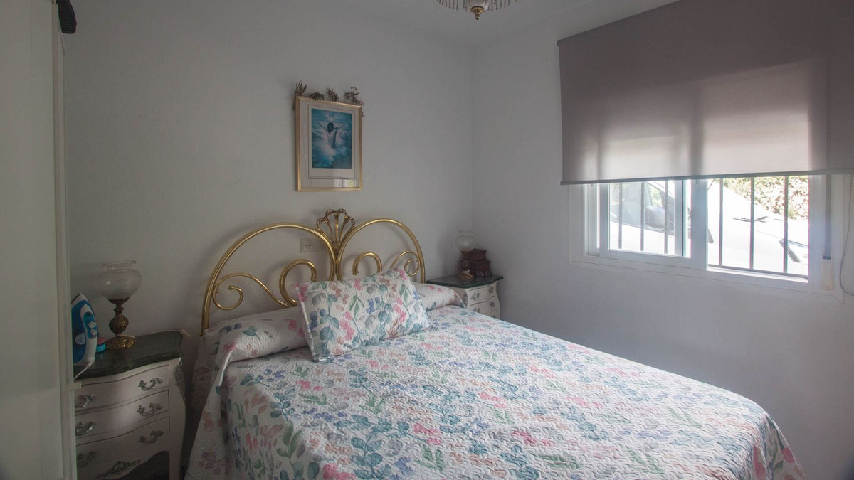 Se vende Finca - Cortijo de 3 dormitorios en Costa Del Sol, Málaga, España