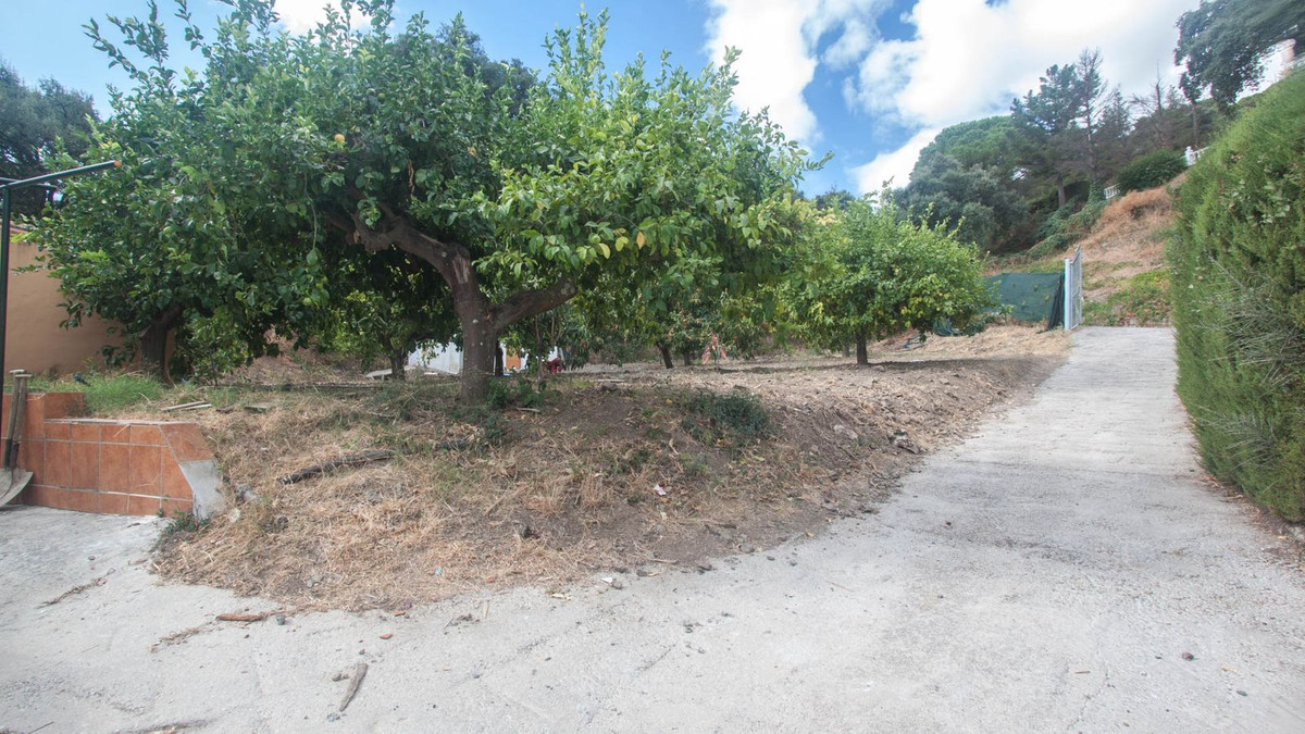 Se vende Finca - Cortijo de 3 dormitorios en Costa Del Sol, Málaga, España