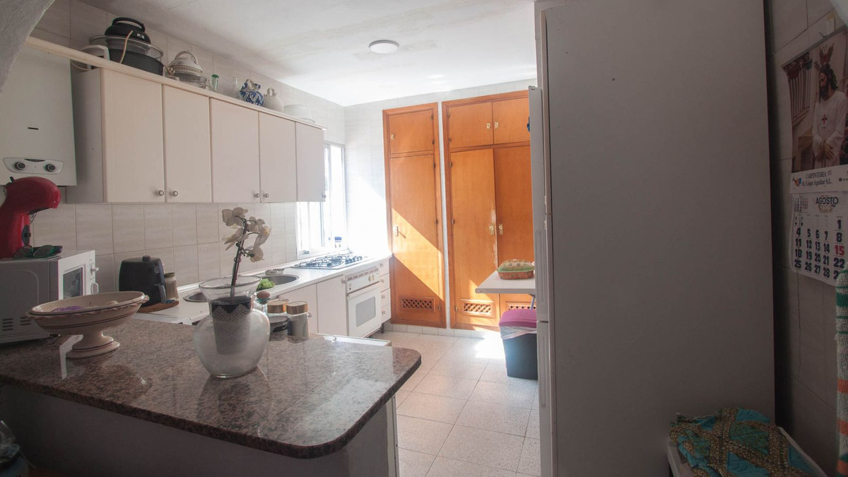 Se vende Finca - Cortijo de 3 dormitorios en Costa Del Sol, Málaga, España