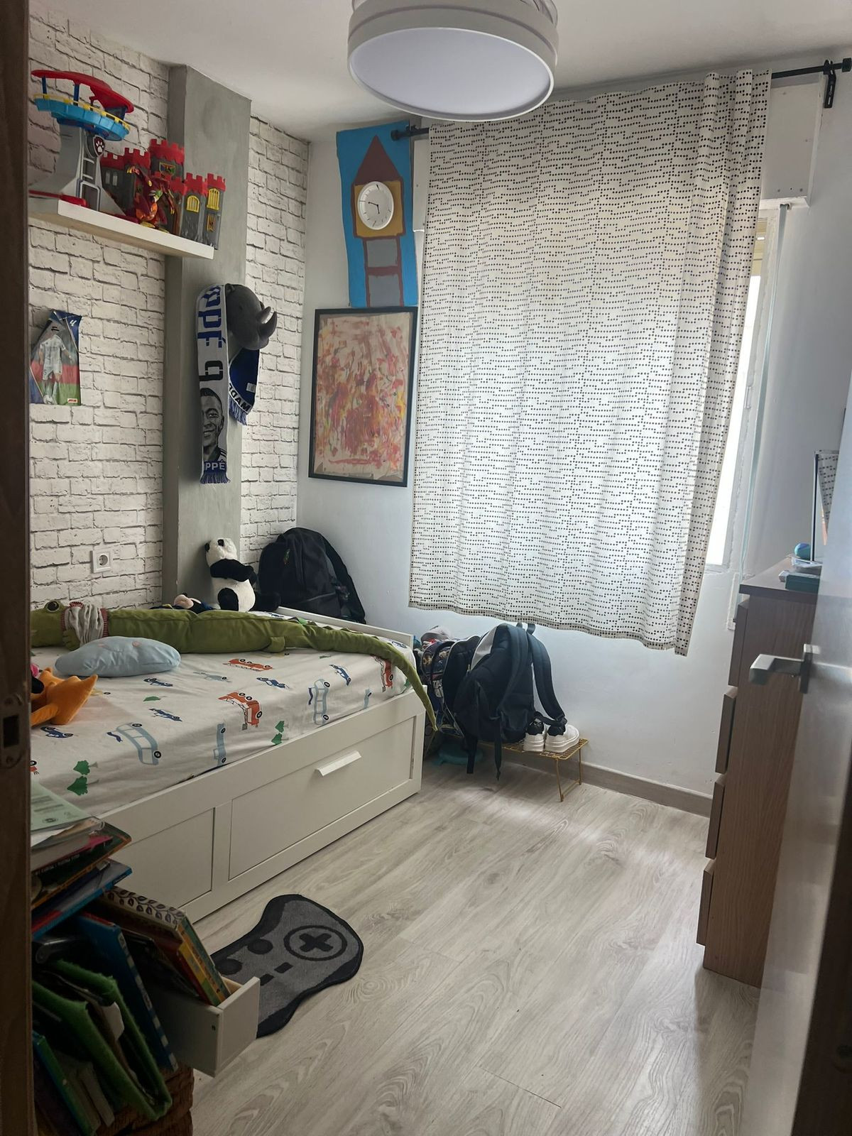 4 Bed Apartment for sale in Estepona Costa Del Sol, Málaga, Spain