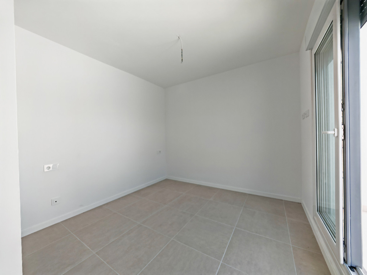 3 Bed Apartment for sale in Cancelada Costa Del Sol, Málaga, Spain