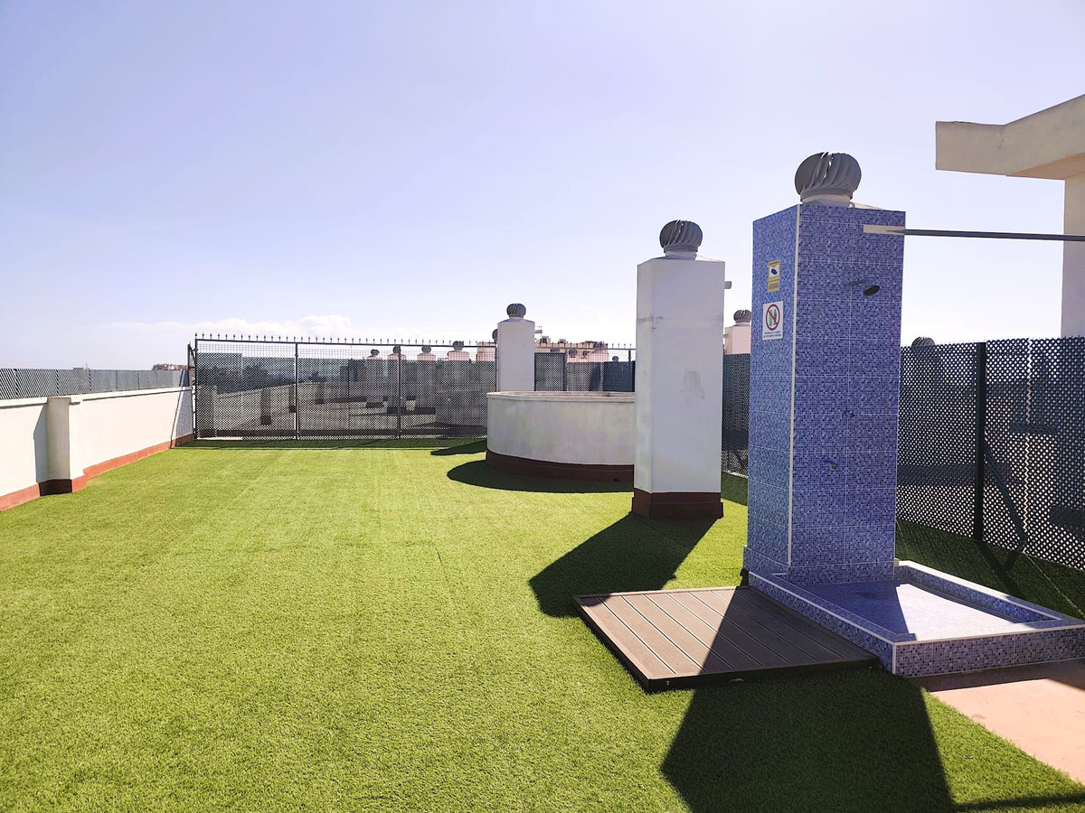 Se vende Apartamento Planta Media de 2 dormitorios en Costa Blanca, Alicante, España