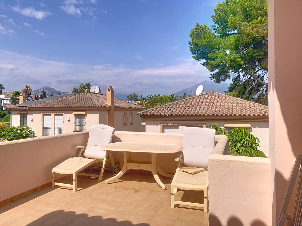 4 Bed Townhouse for sale in Guadalmina Alta Costa Del Sol, Málaga, Spain