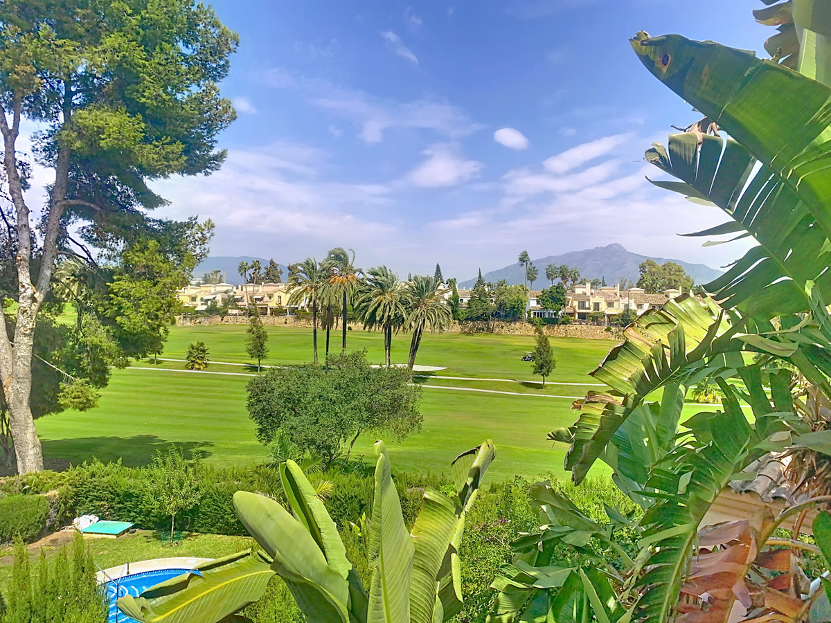 4 Bed Townhouse for sale in Guadalmina Alta Costa Del Sol, Málaga, Spain