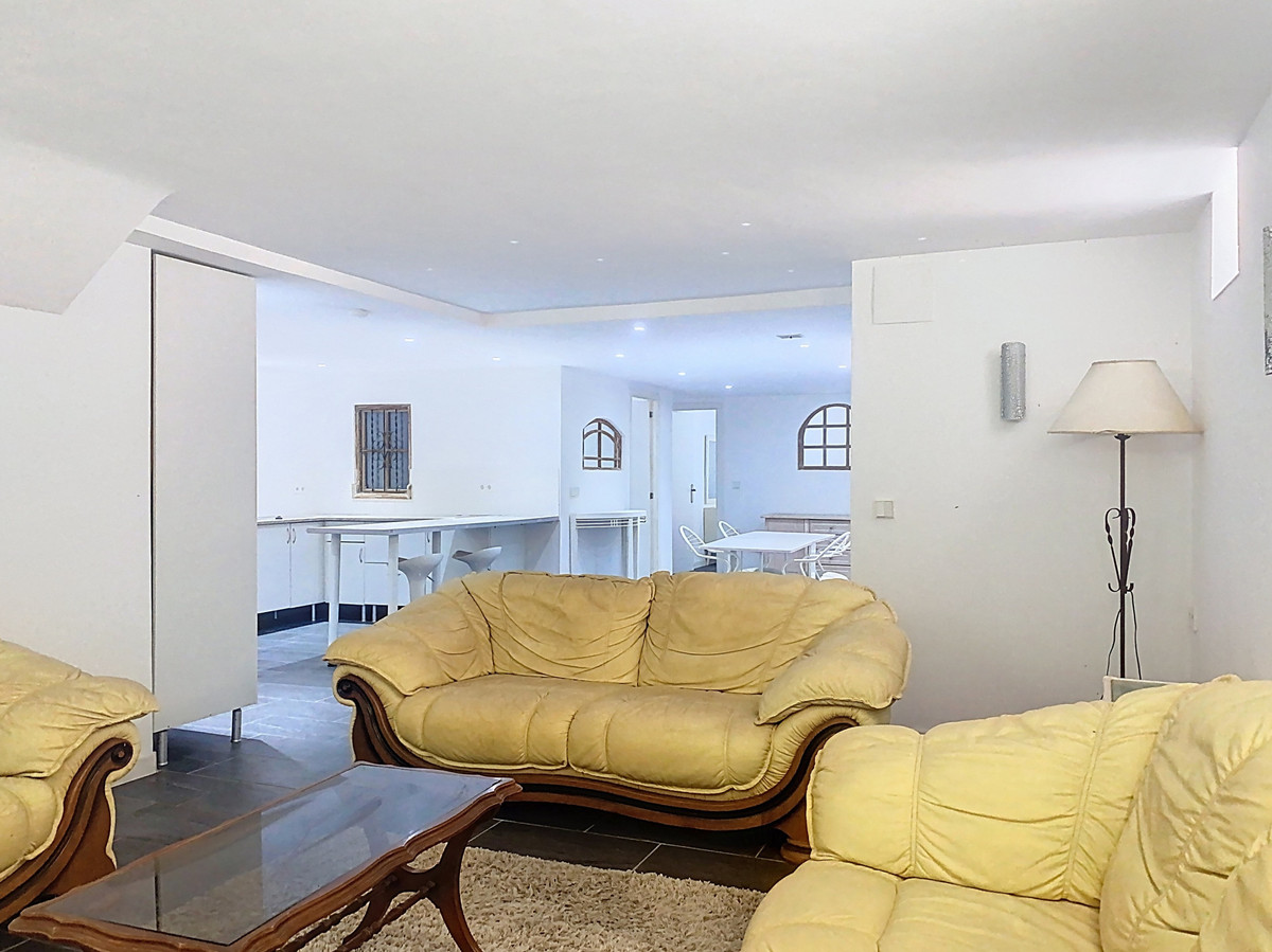 4 Bed Townhouse for sale in Guadalmina Alta Costa Del Sol, Málaga, Spain