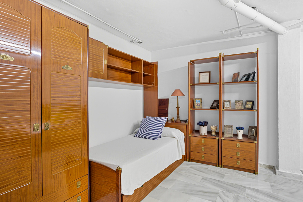 3 Bed Townhouse for sale in The Golden Mile Costa Del Sol, Málaga, Spain