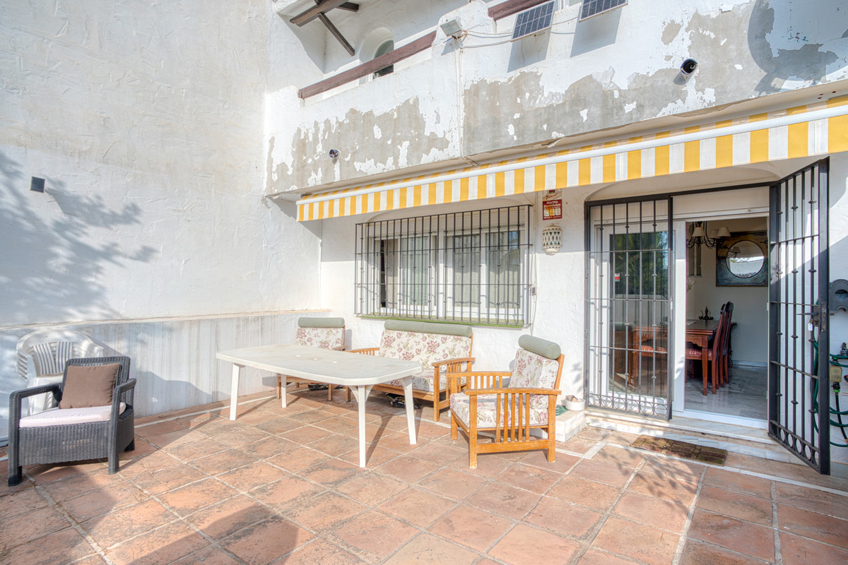 3 Bed Townhouse for sale in The Golden Mile Costa Del Sol, Málaga, Spain