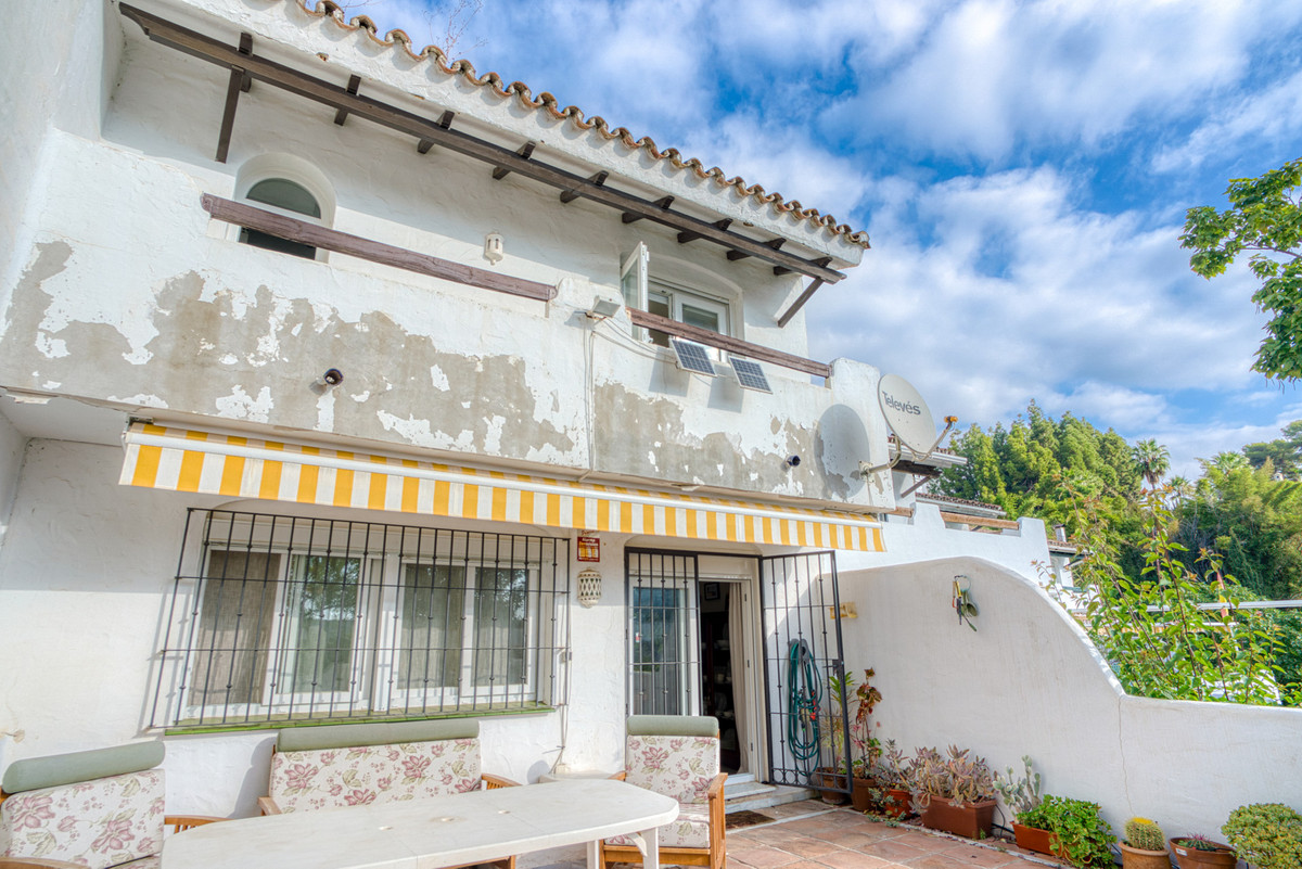 3 Bed Townhouse for sale in The Golden Mile Costa Del Sol, Málaga, Spain