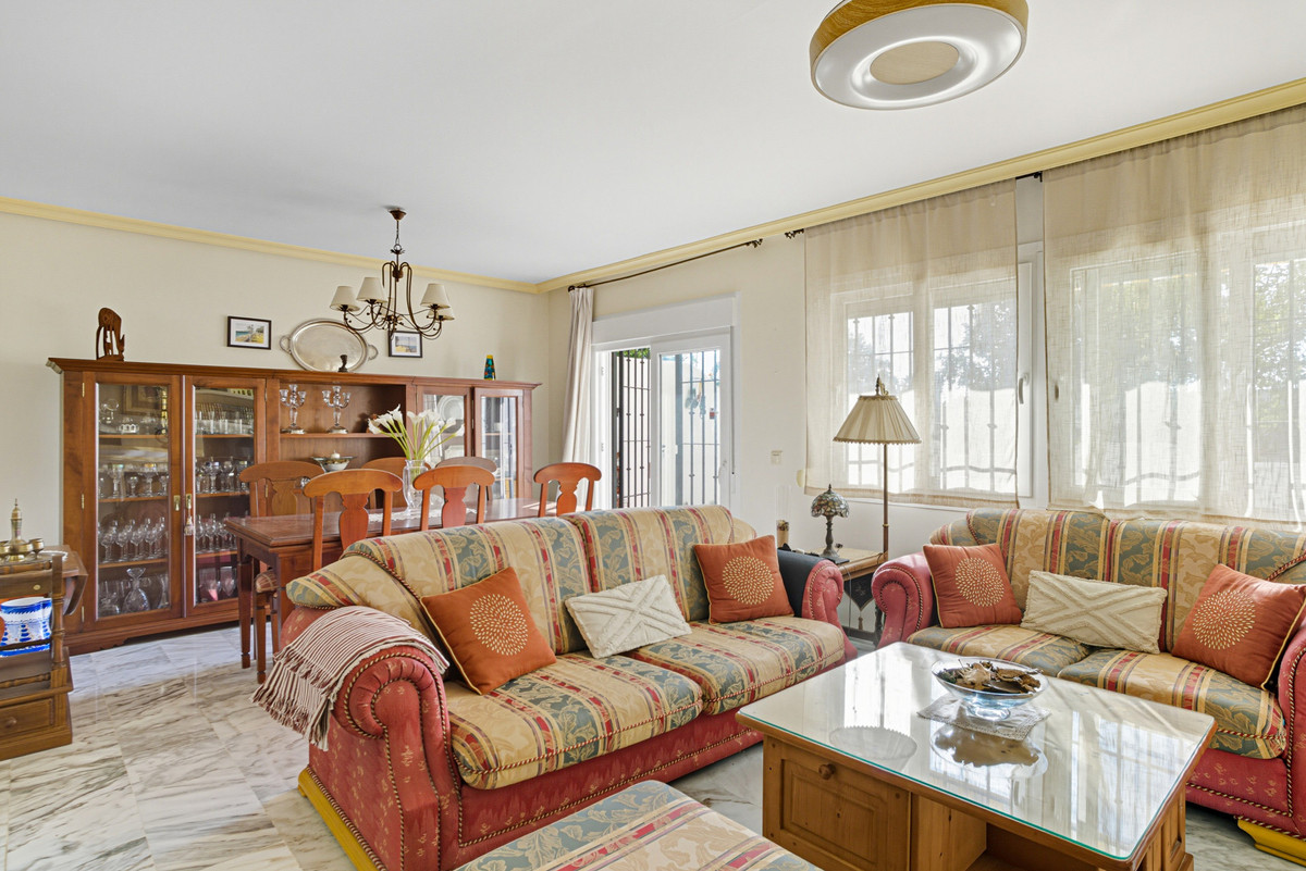 3 Bed Townhouse for sale in The Golden Mile Costa Del Sol, Málaga, Spain