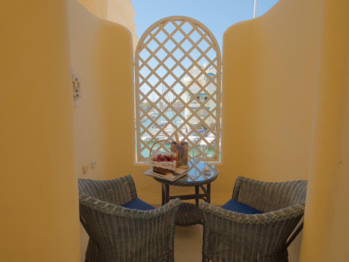 2 Bed Apartment for sale in Benalmadena Costa Del Sol, Málaga, Spain