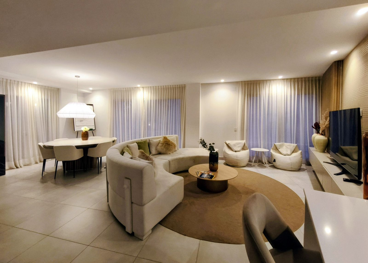 2 Bed Apartment for sale in Altos De Los Monteros Costa Del Sol, Málaga, Spain
