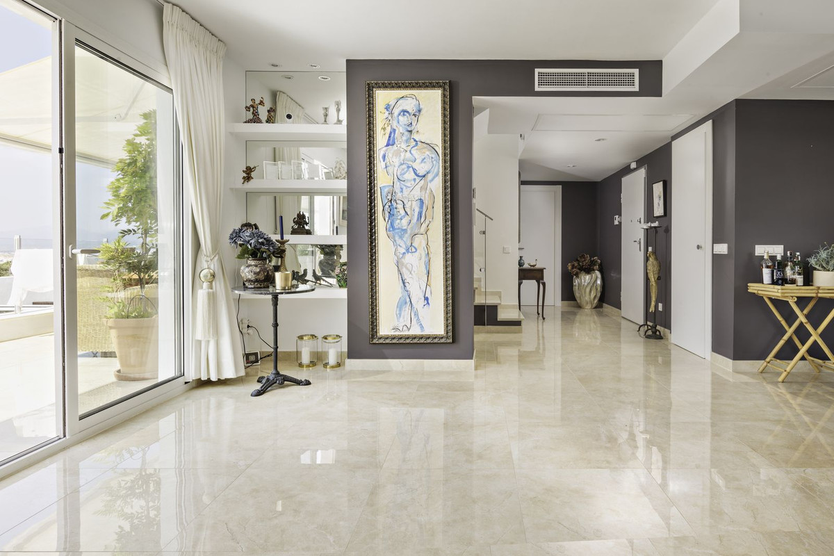 2 Bed Apartment for sale in Altos De Los Monteros Costa Del Sol, Málaga, Spain