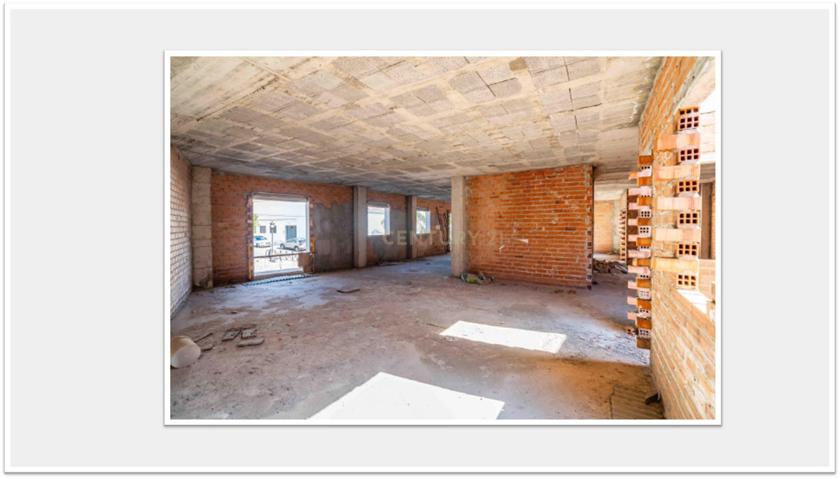10 Bed Commercial unit for sale in Alhaurín El Grande Costa Del Sol, Málaga, Spain