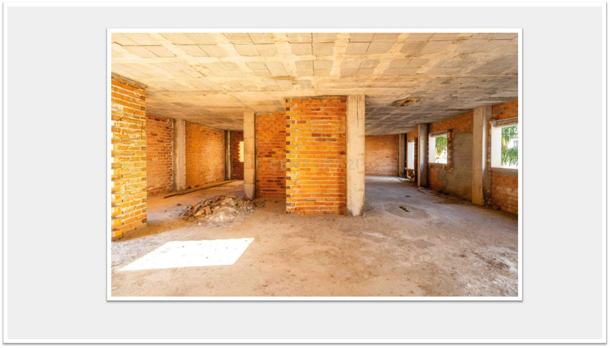 10 Bed Commercial unit for sale in Alhaurín El Grande Costa Del Sol, Málaga, Spain