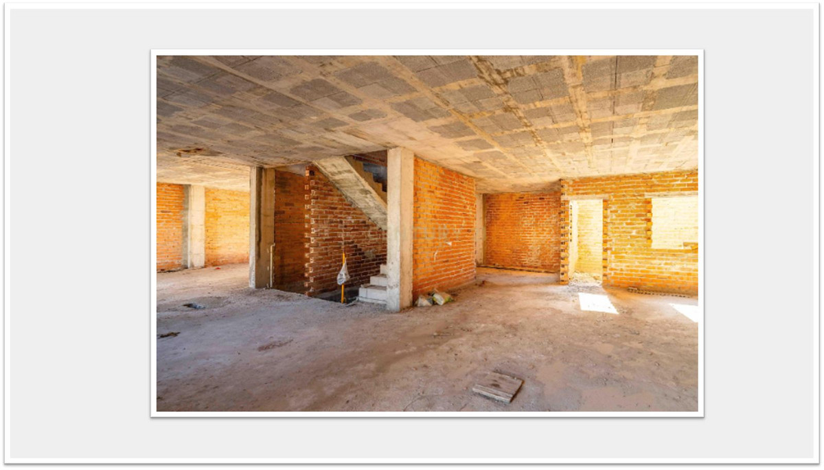 10 Bed Commercial unit for sale in Alhaurín El Grande Costa Del Sol, Málaga, Spain