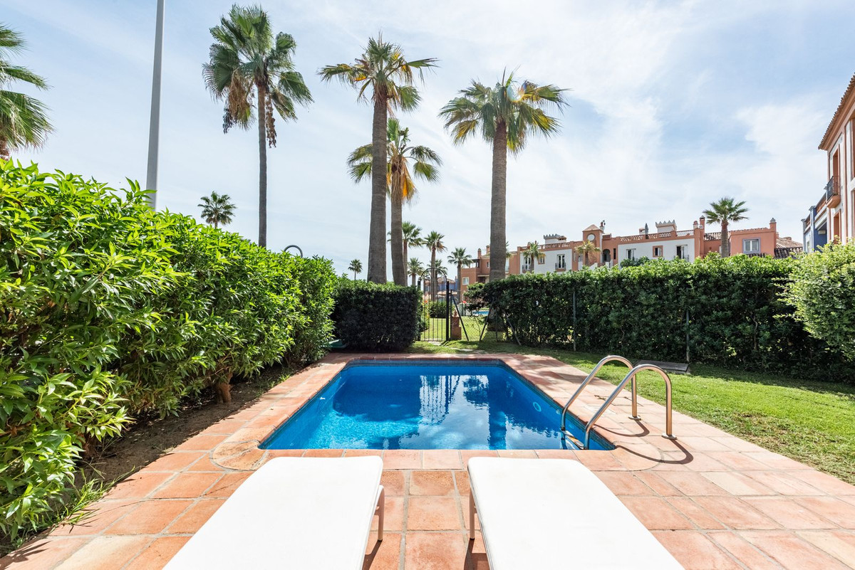 5 Bed Townhouse for sale in Casares Playa Costa Del Sol, Málaga, Spain