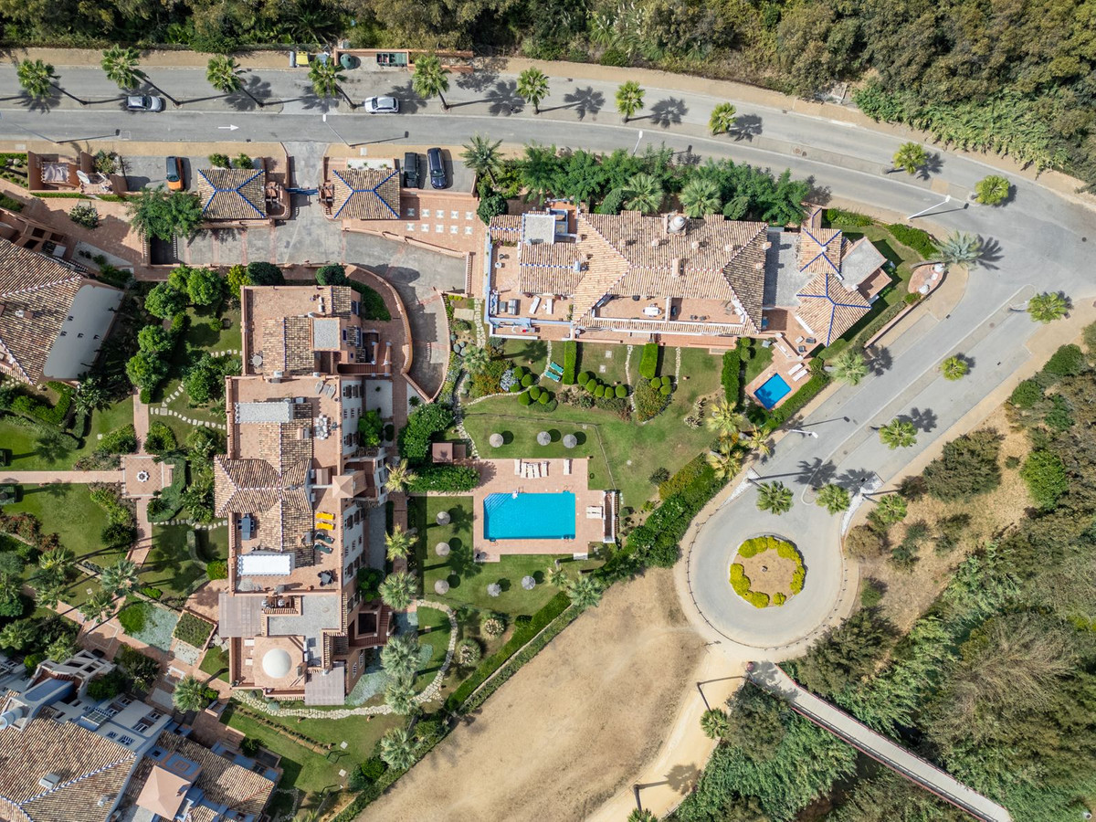 5 Bed Townhouse for sale in Casares Playa Costa Del Sol, Málaga, Spain