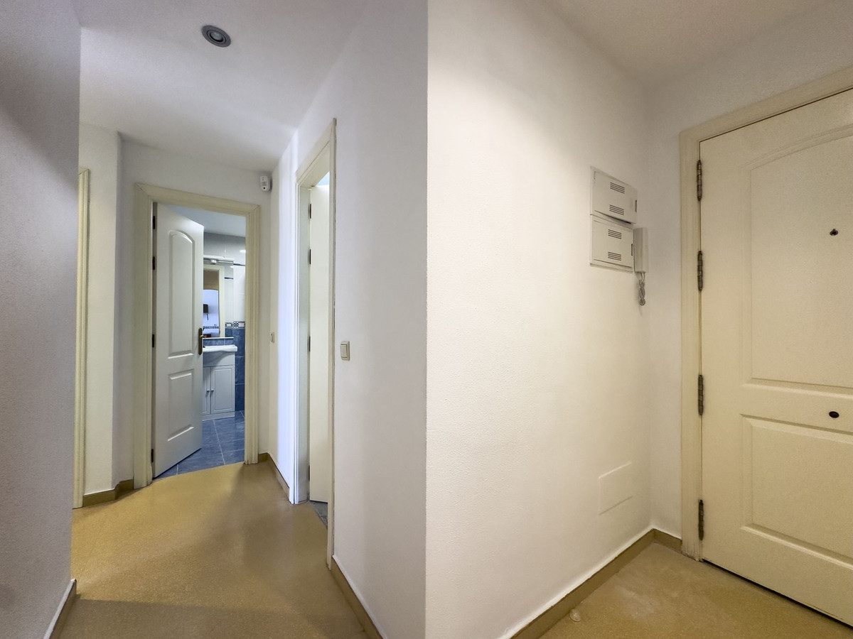 2 Bed Apartment for sale in San Luis De Sabinillas Costa Del Sol, Málaga, Spain