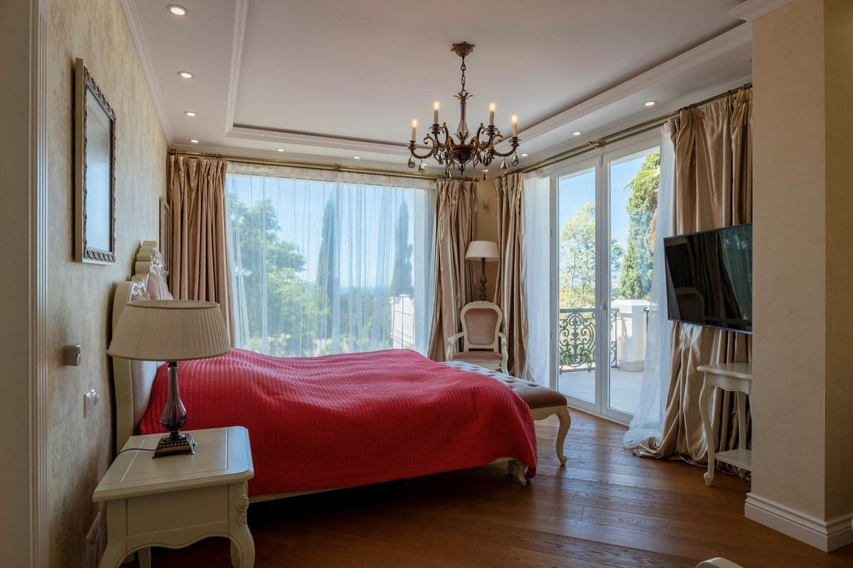 Se vende Villa - Chalet de 4 dormitorios en Costa Del Sol, Málaga, España